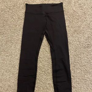 black lululemon align leggings